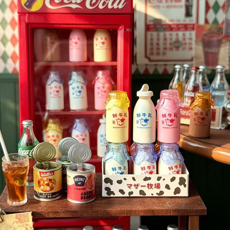 Mini Cola Milk Bottle Set 6 Co - огляд і ціна Miniature Baking Kitchen