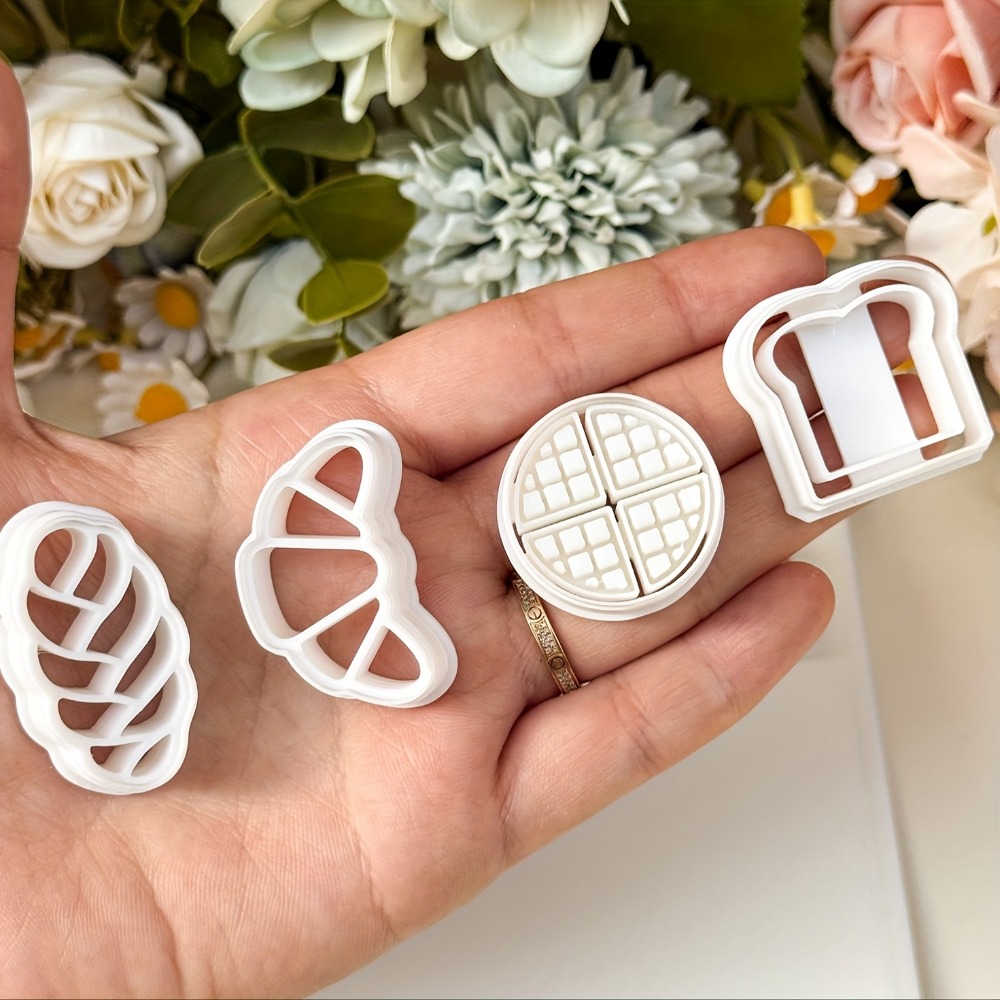 4Pcs Bread Themed Cookie Cutte - огляд і ціна Cookie Cutter Set